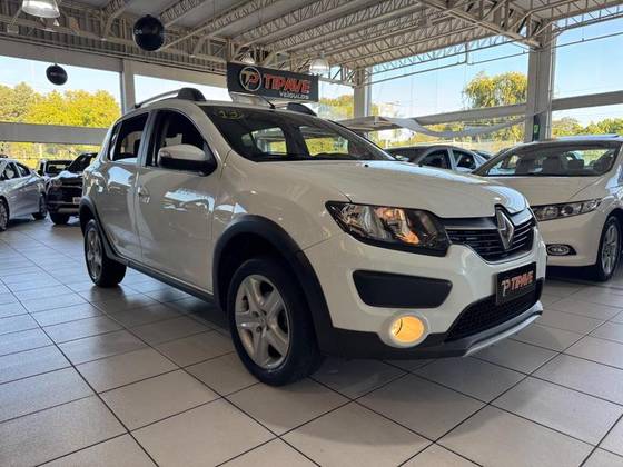 RENAULT SANDERO 1.6 16V SCE FLEX STEPWAY DYNAMIQUE EASY-R RENAULT SANDERO 1.6 16V SCE FLEX STEPWAY DYNAMIQUE EASY-R